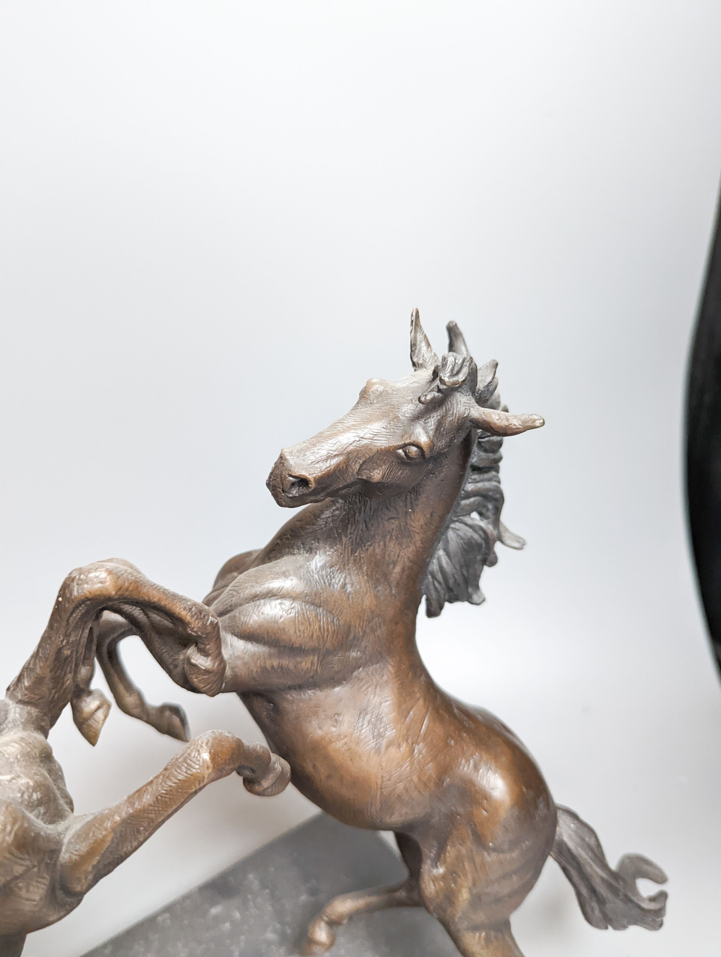 Jonathan Wylder (1957-) bronze of two horses on marble base 32cm